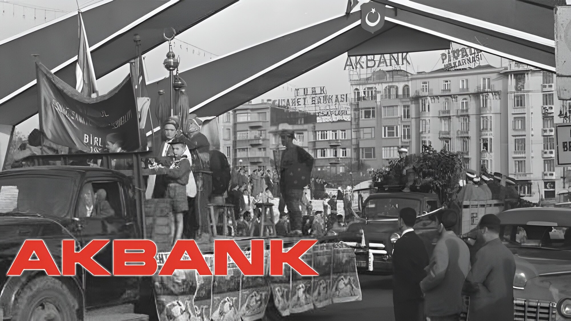 Akbank bankası Sabancı Holding