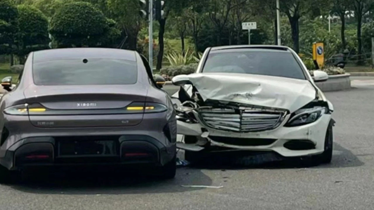 Xiaomi SU7 ilk trafik kazasına karıştı