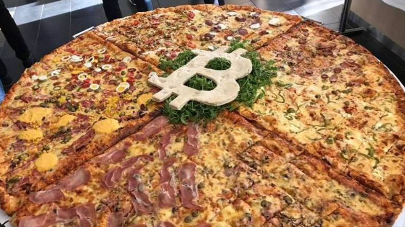 cea mai scumpă pizza în bitcoinul mondial