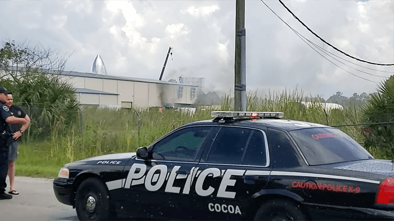 SpaceX’in Florida’daki Tesisinde Yangın Çıktı