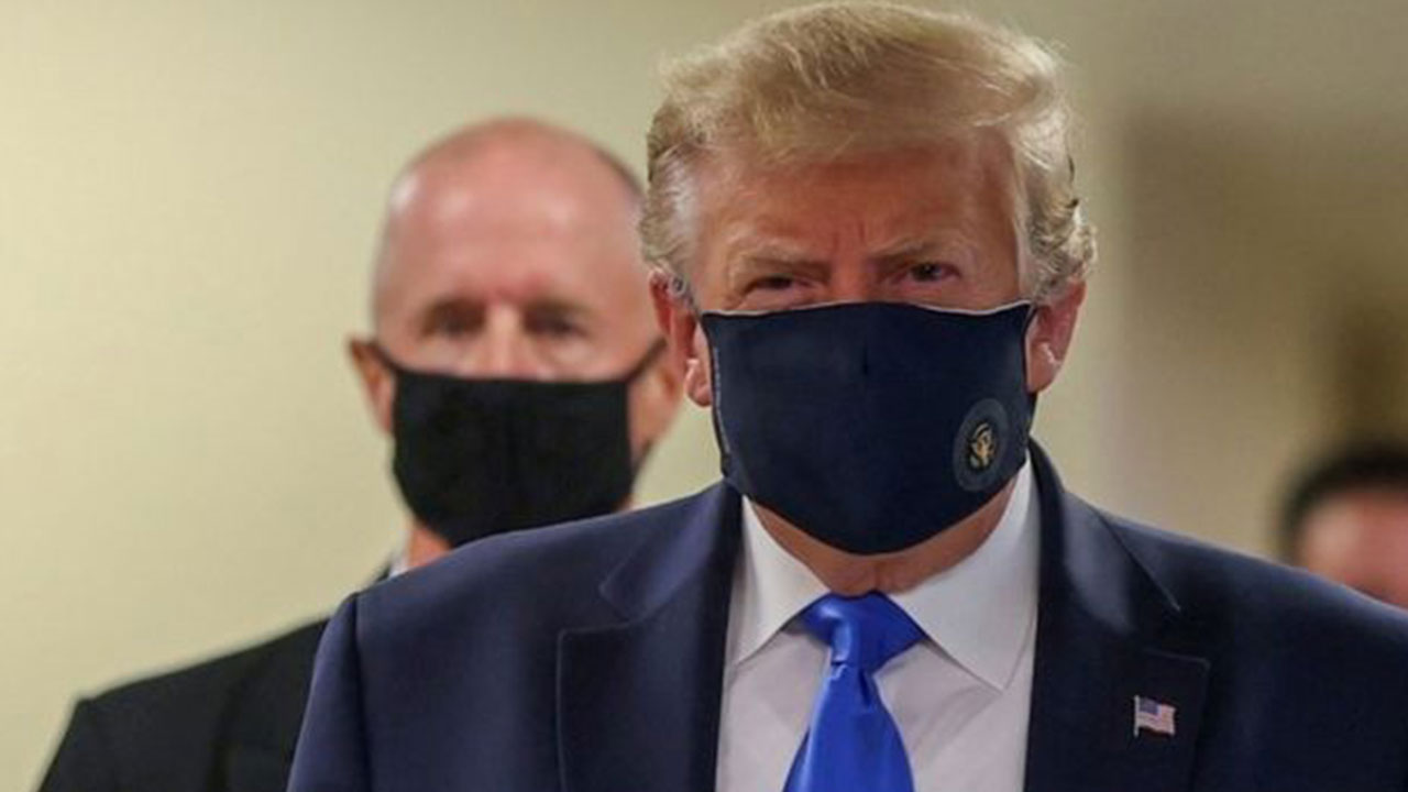 Donald Trump, lk Kez Maske Takt