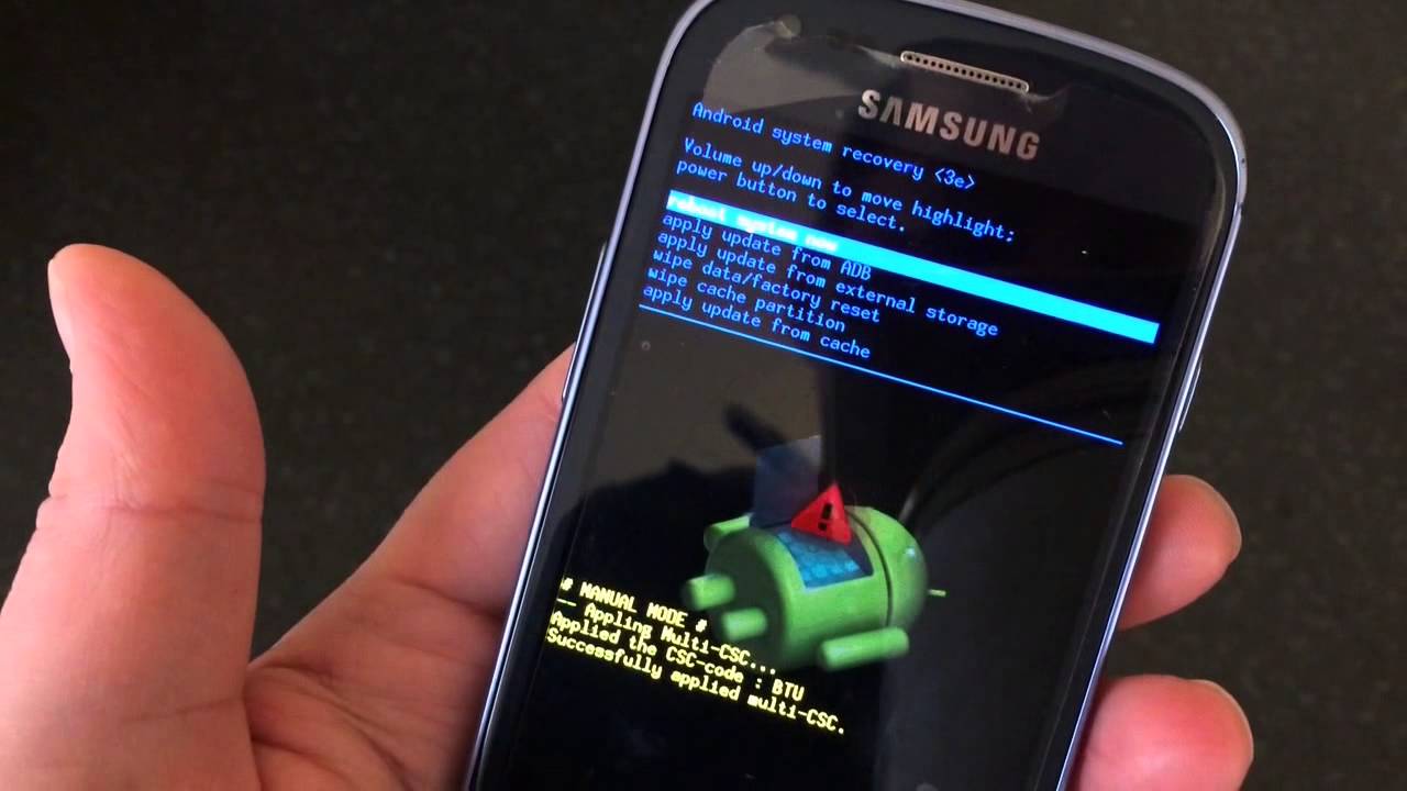 Включается телефон самсунг галакси. Samsung Galaxy s3 Recovery Mode. Samsung Galaxy s3 reset. Hard reset Samsung кнопками. Самсунг андроид перезагрузка.