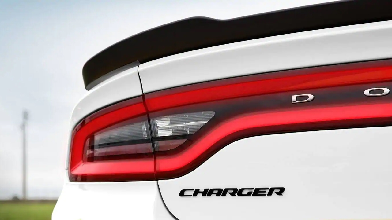Dodge Charger Fiyat Listesi ve Dikkat eken zellikleri