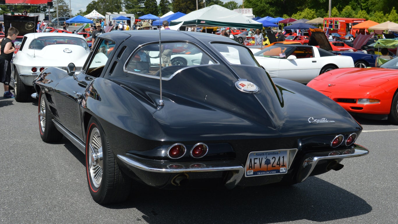 1963 Chevrolet Corvette C2 (Stingray)