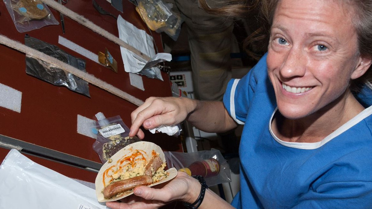 astronavt yeməyi
