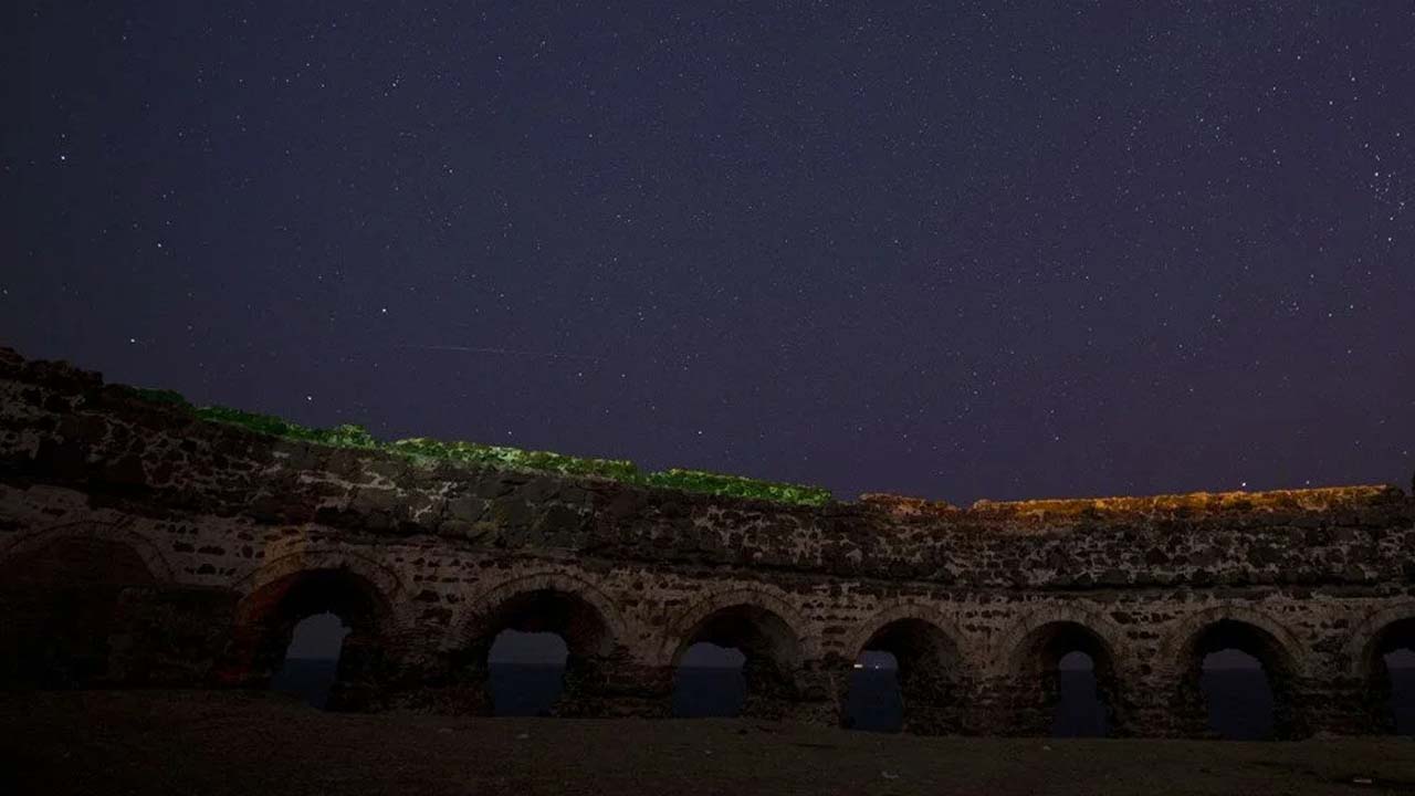Perseid Meteor Yamurunun Farkl llerden Fotoraflar
