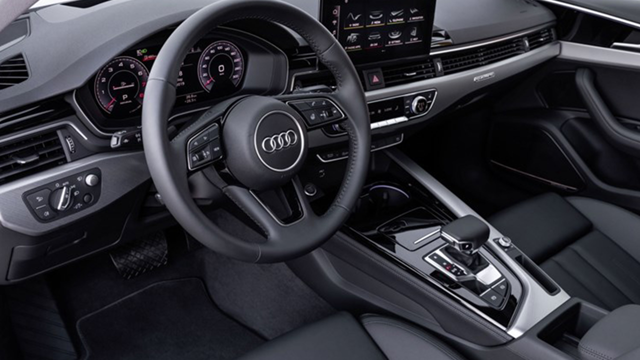 Audi A4 Sedan Dikkat eken zellikleri ve Fiyat Listesi