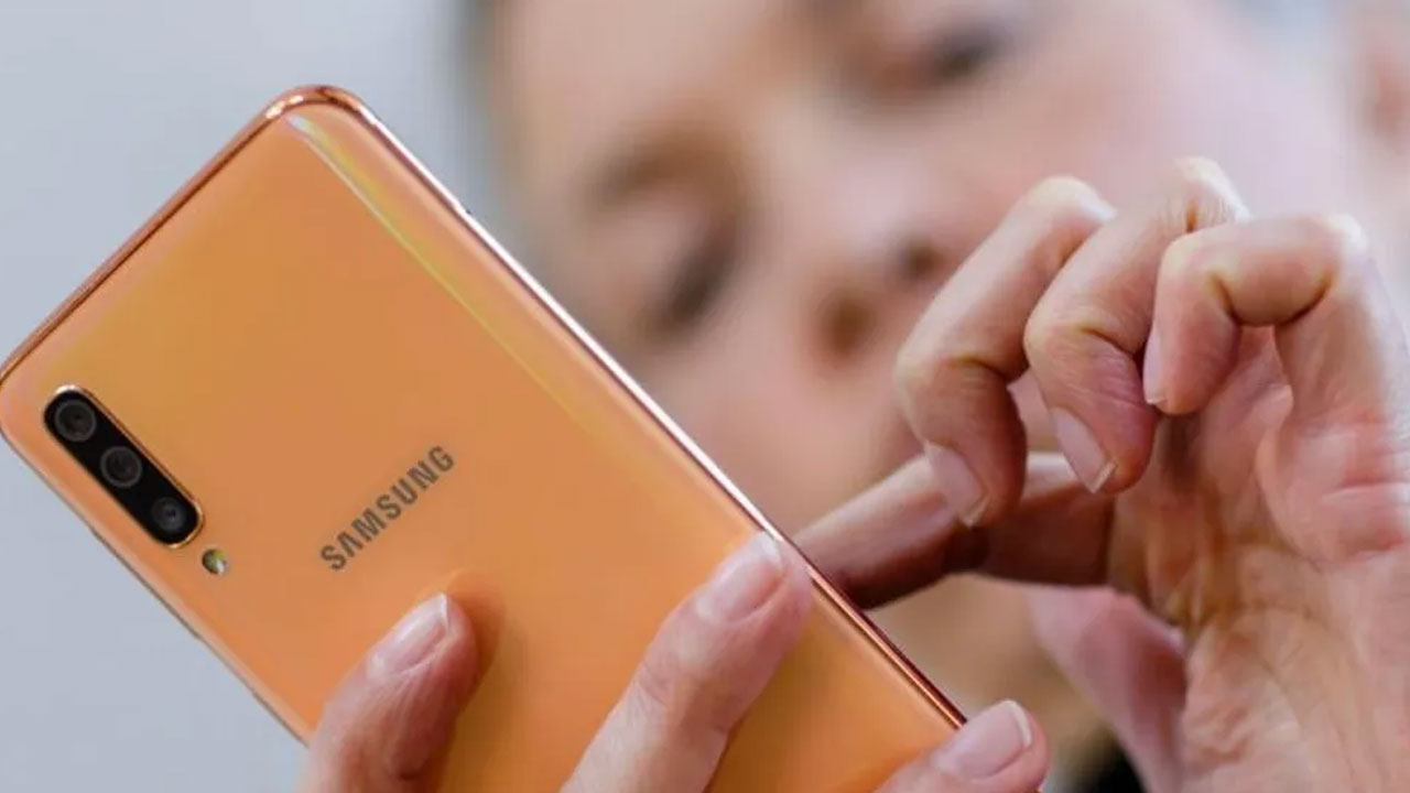 Samsung 100 Milyondan Fazla Telefonu Gvenlik Ayla Satt