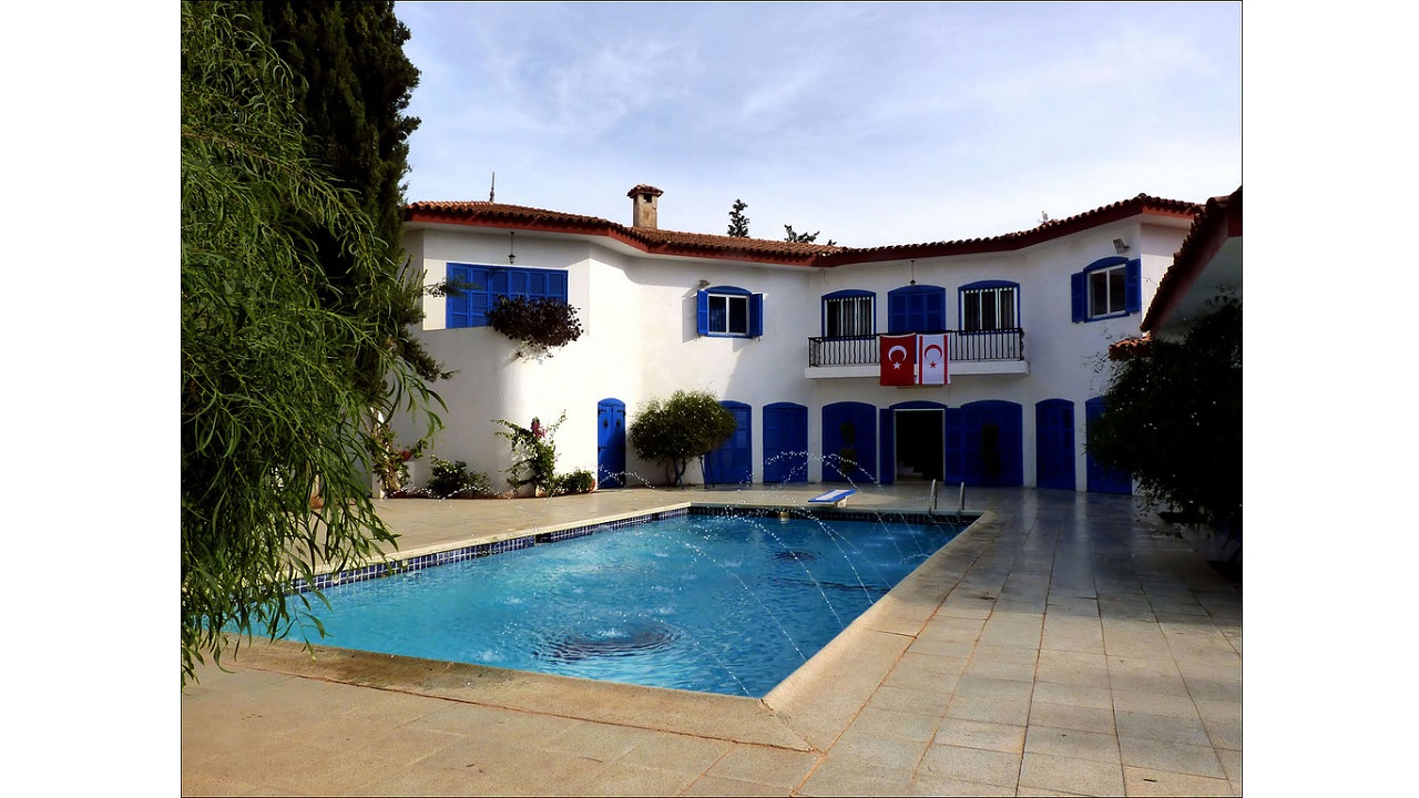 cyprus blue mansion