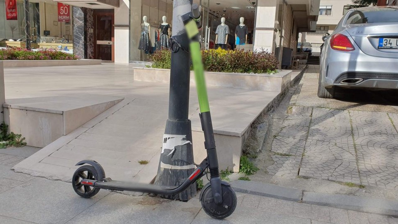 electric scooter parking