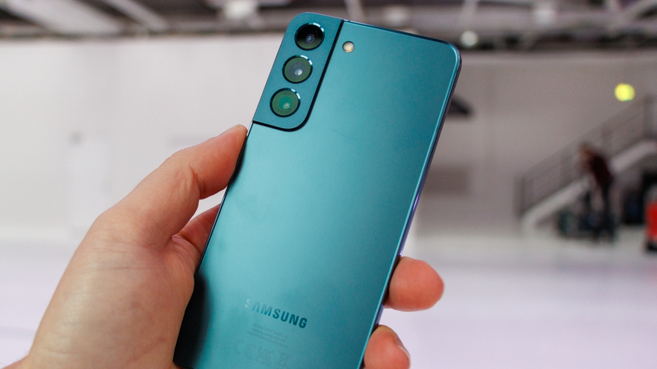 Samsung Galaxy S22, Sadece 55 Saniye ile En Hızlı Hacklenen Amiral Gemisi Telefon Oldu