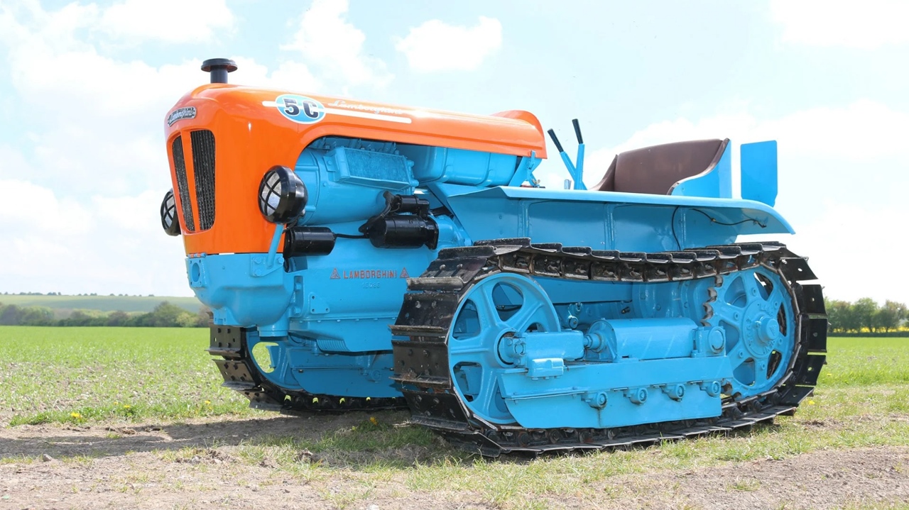 crawler tractor