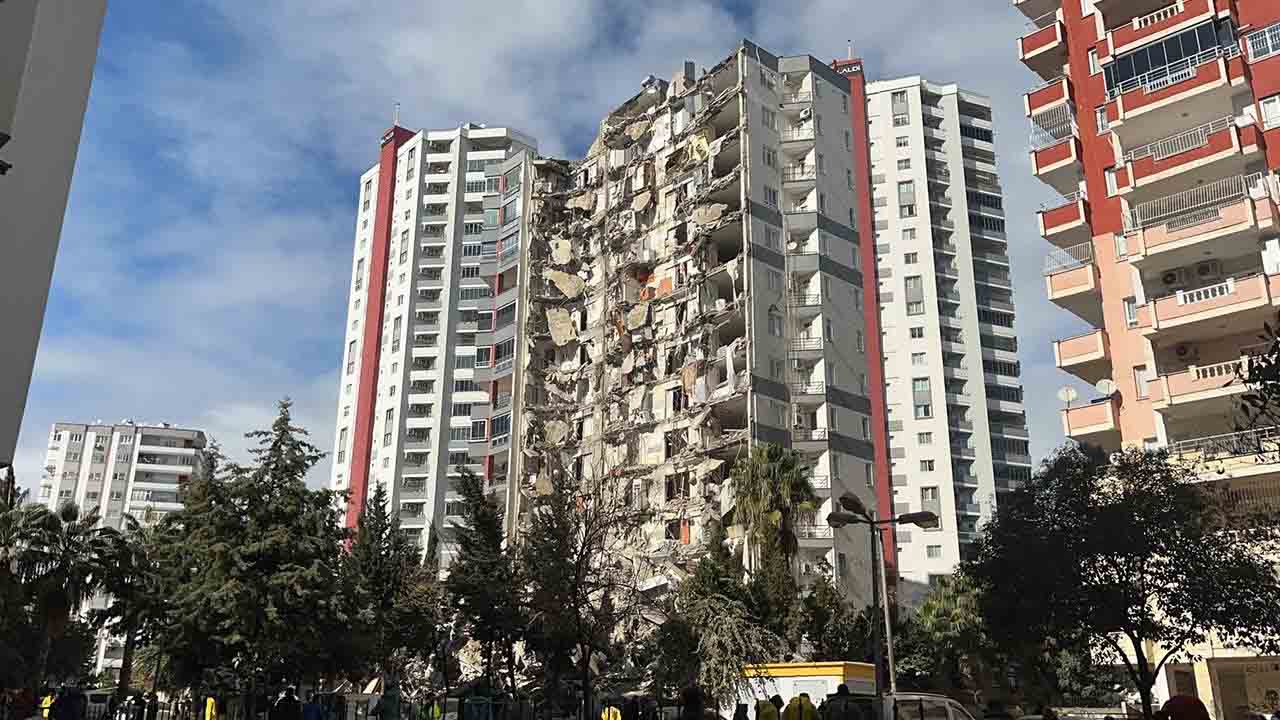 Adana deprem
