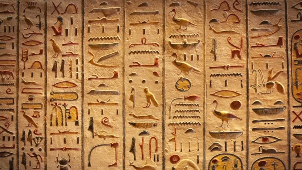 hieroglyphic writing