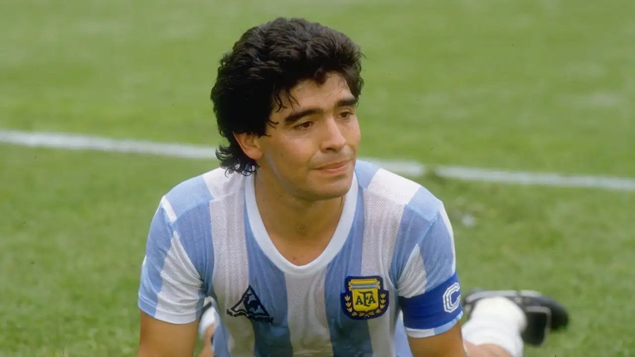 Maradona foul