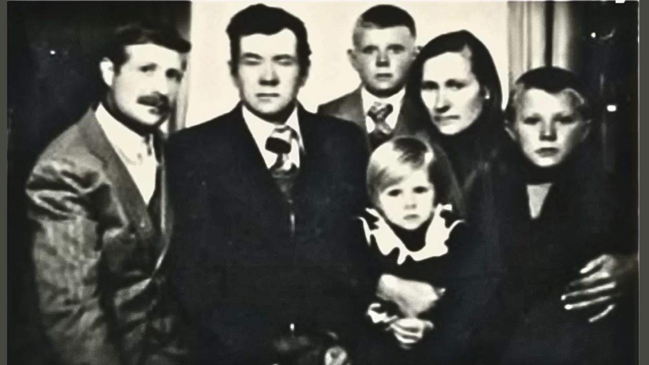 August Albuk's family