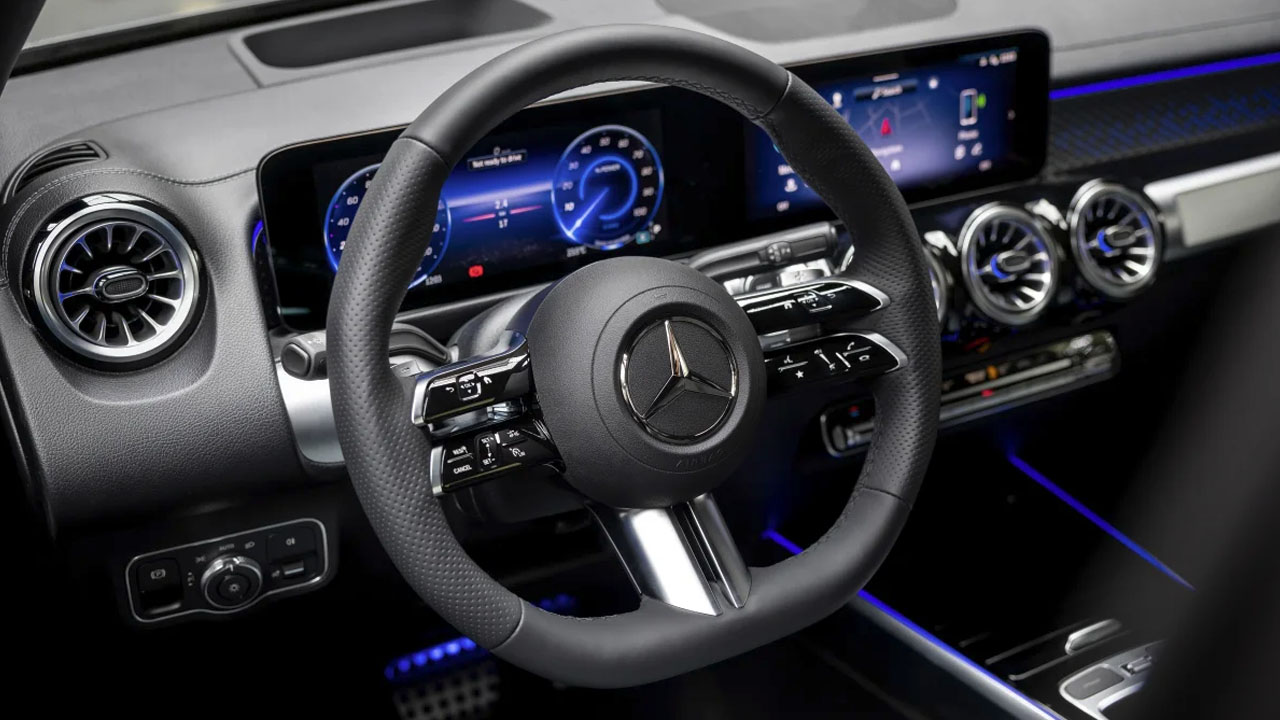 Mercedes-EQB iç tasarım
