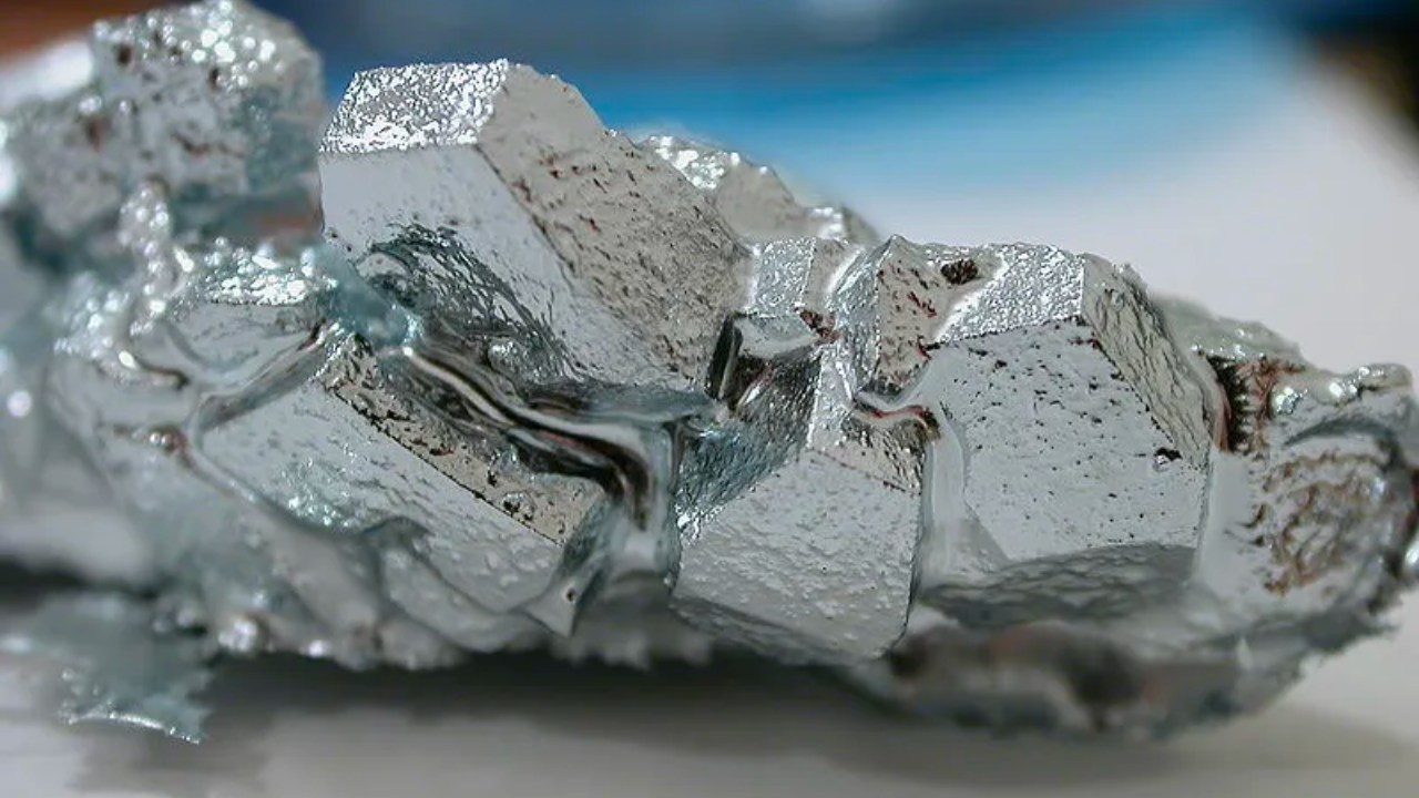 gallium crystals