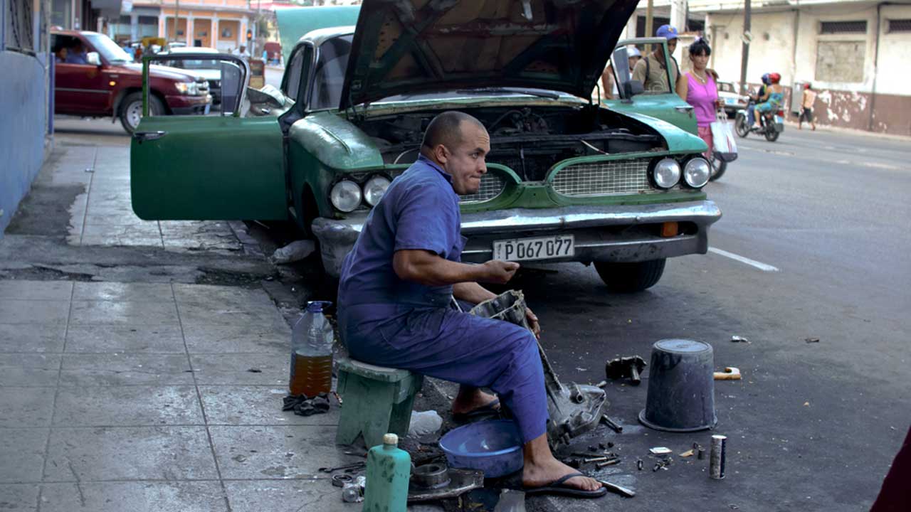 küba klasik araba tamiri