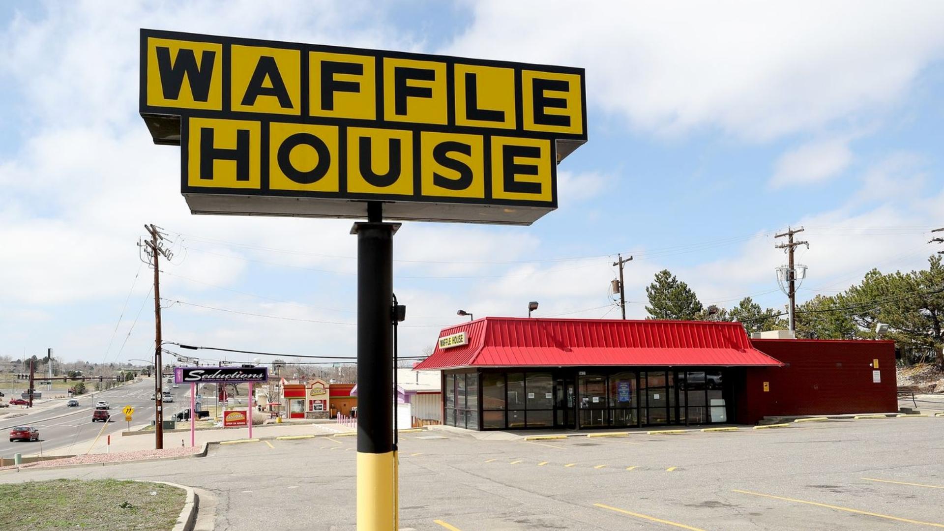 Alabama Waffle House, Tonda Dickerson, 10 milyon dolar, bahşiş