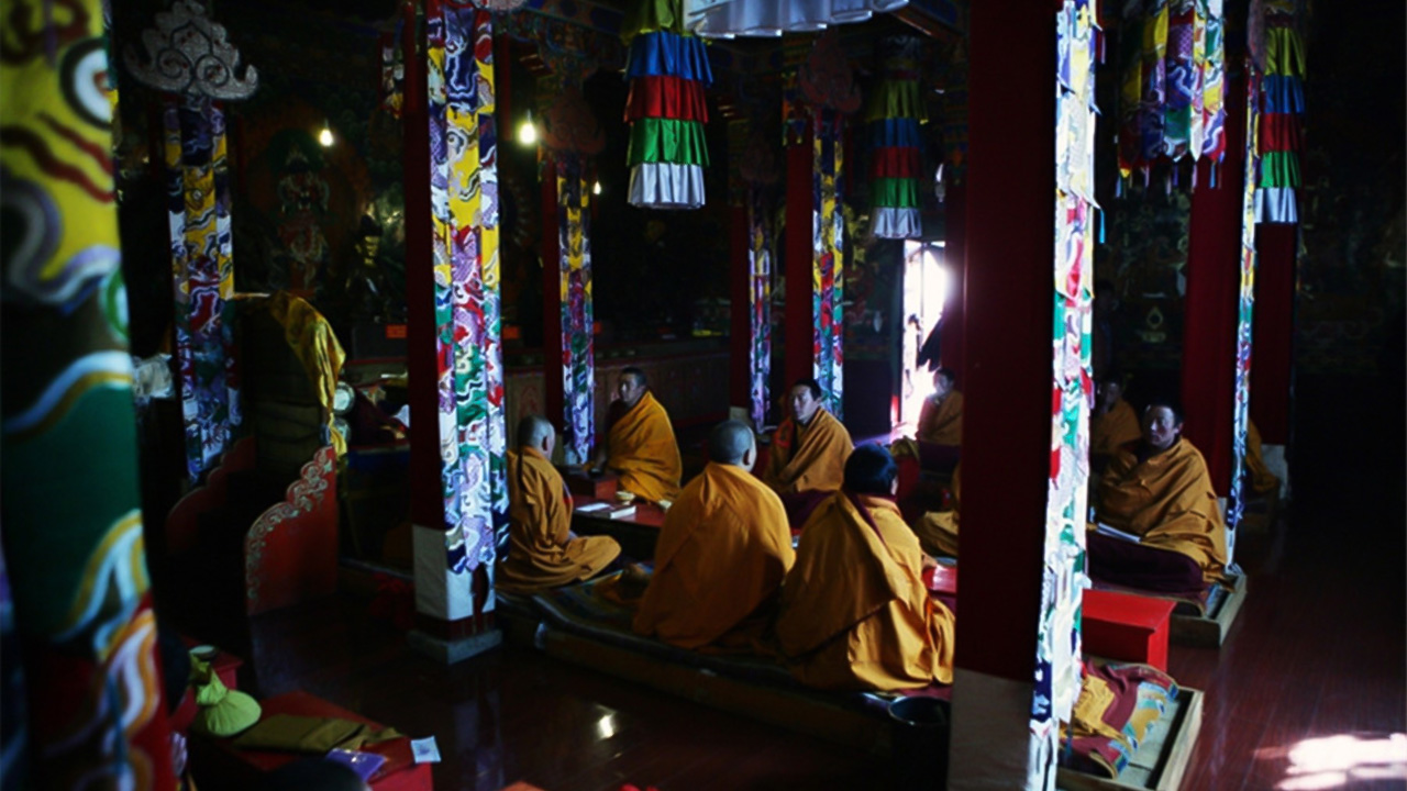 Tibetli Keşişler