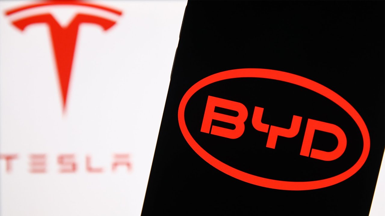 Tesla ile BYD Auto'nun logoları