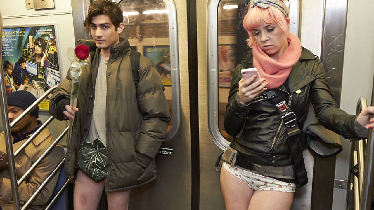 pantolonsuz metro günü