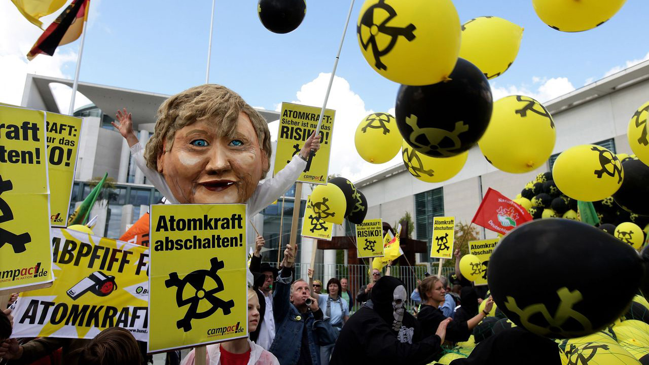 Almanya nükleer güç protestosu
