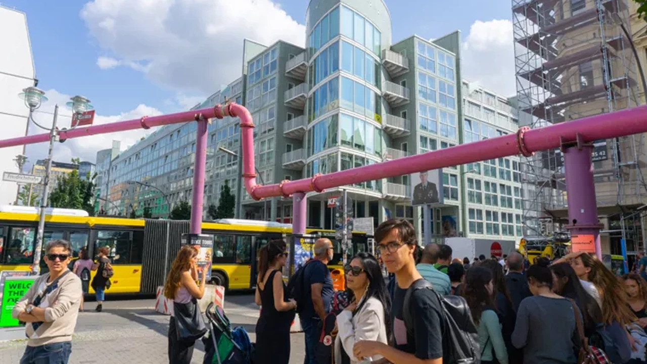 berlin pink pipes