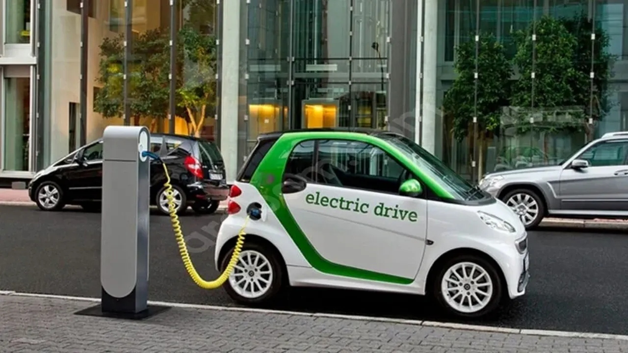 Avrupa’da Elektrikli Araçların Satışlardaki Payı Azalıyor: Peki Neden?