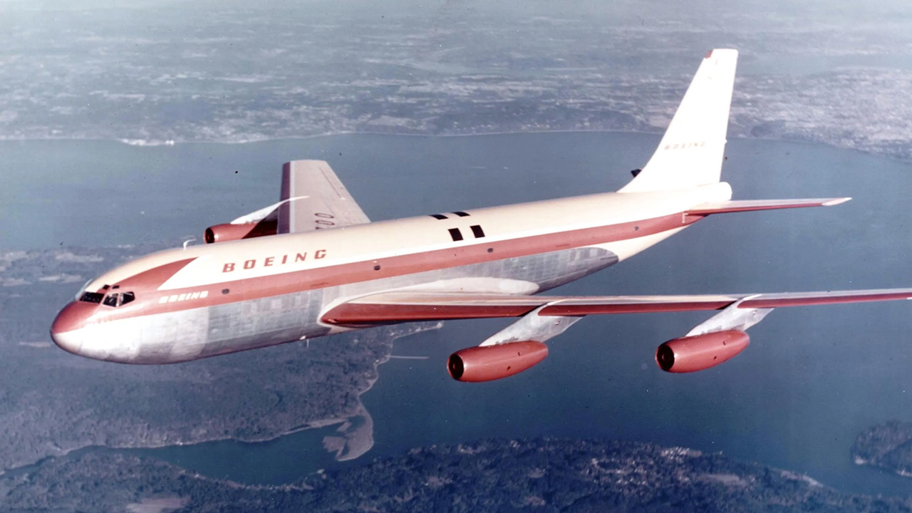 Boeing Uçak Modellerinin Sonunda ve Başında Neden 