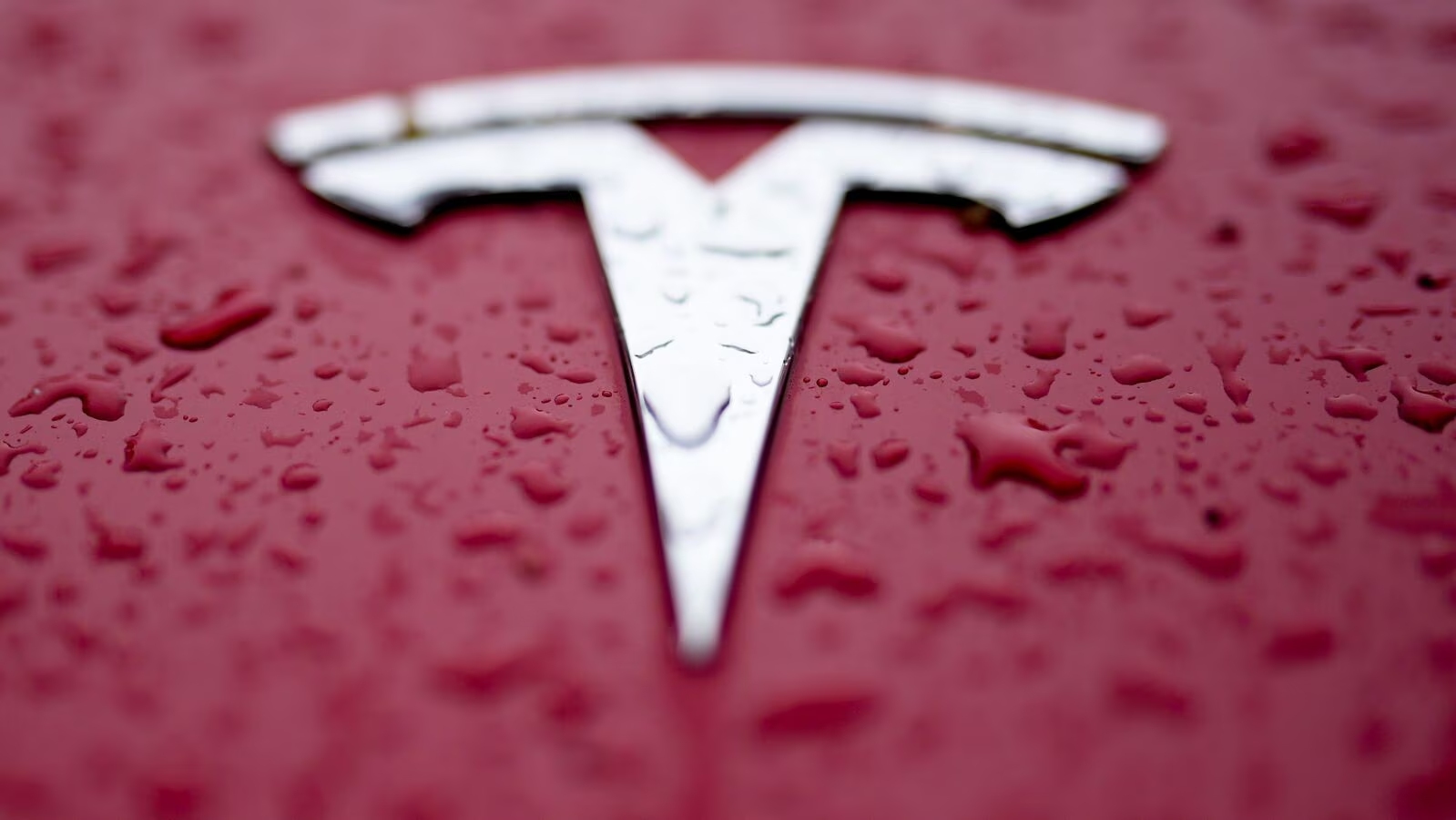Tesla’da Problemler Bitmek Bilmiyor: Son 2 Haftada 3 Üst Düzey Yönetici İstifa Etti