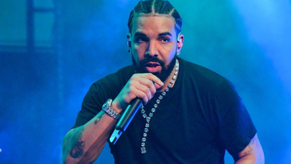 Tupac’ın Sesini Yapay Zekâ ile Kullanan Drake’e Dava Tehdidi