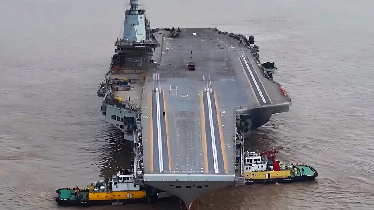 Fujian Uçak Gemisi Çin