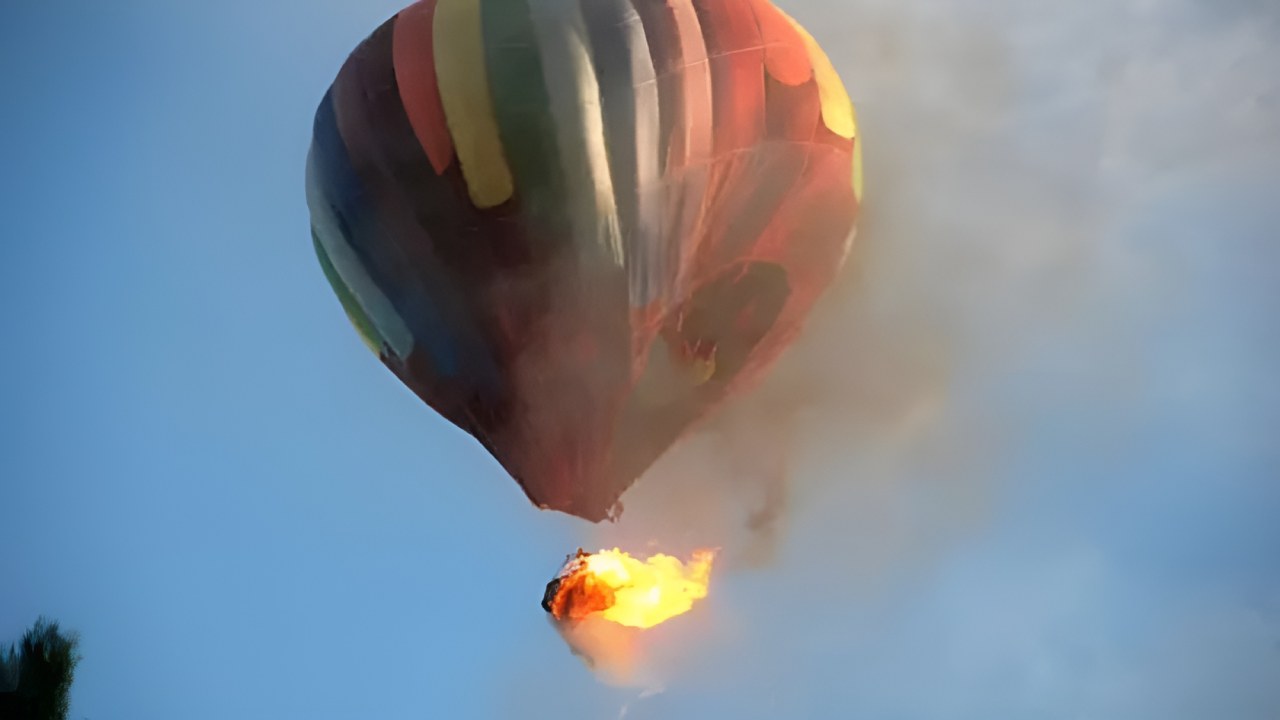 Hot-air baloon