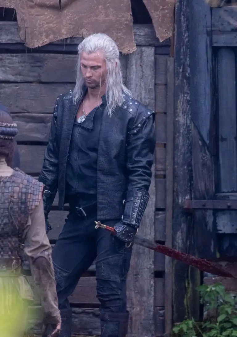 The Witcher’ın Henry Cavill’sız 4’üncü Sezonundan İlk Görüntü Geldi: Geralt Artık Böyle Gözükecek!