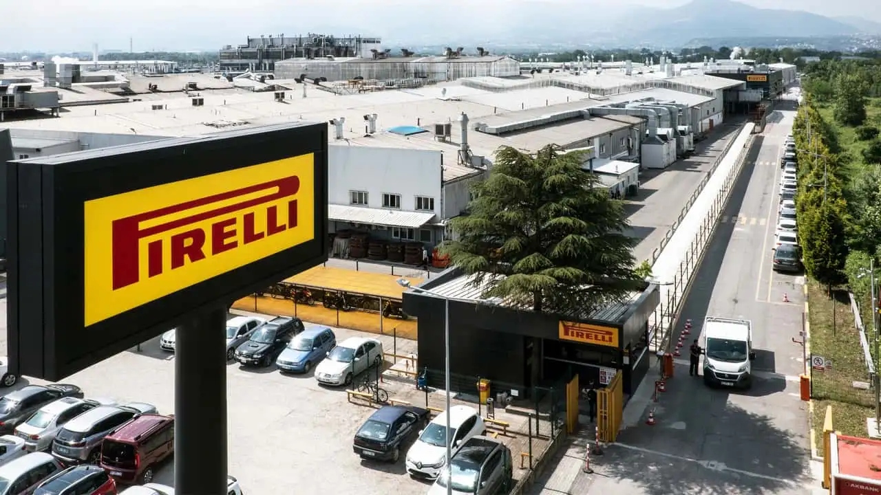 Ferrari Enzo’nun Lastikleri Pirelli Tarafından İzmit’te Üretilecek