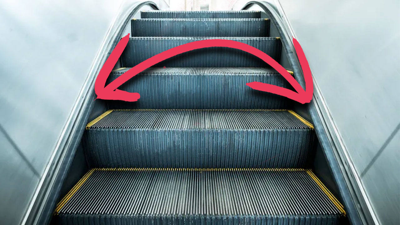 Yürüyen Merdivenlerdeki Bu Fırçaların Gerçek İşlevi (Ayakkabılarınızı Temizleyin Diye Değil)