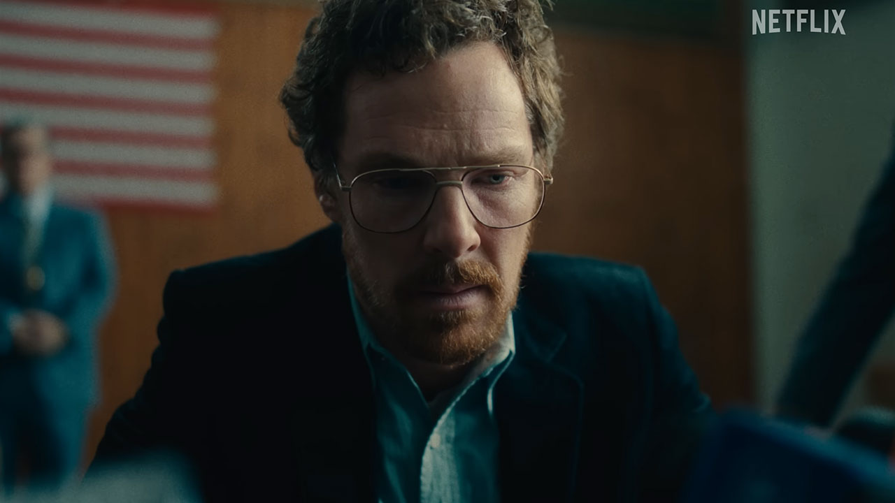 Netflix’in Başrolde Benedict Cumberbatch’in Yer Aldığı Eric Dizisinden Fragman Geldi [VİDEO]